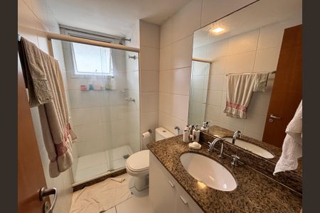 Apartamento à venda com 85m², 3 quartos e 1 vaga Apartamento à venda com 85m², 3 quartos e 1 vagaBanheiro do Quarto 1