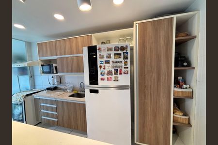 Apartamento à venda com 85m², 3 quartos e 1 vaga Apartamento à venda com 85m², 3 quartos e 1 vagaCozinha