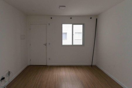 Sala de apartamento para alugar com 2 quartos, 49m² em Jardim da Laranjeira (Zona Leste), São Paulo