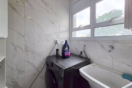 Apartamento para alugar com 68m², 2 quartos e 1 vaga Apartamento para alugar com 68m², 2 quartos e 1 vagaÁrea de Serviço