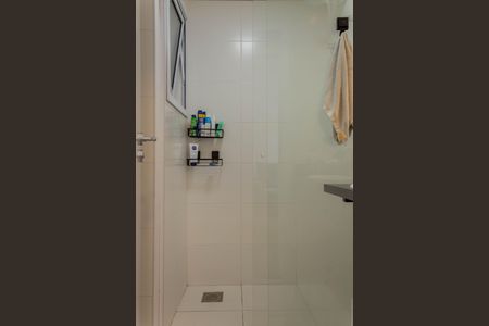 Apartamento à venda com 68m², 2 quartos e 1 vaga Apartamento à venda com 68m², 2 quartos e 1 vagaBanheiro