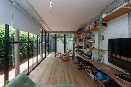 Casa para alugar com 200m², 2 quartos e 1 vagaSala Piso Inferior