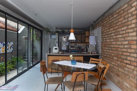 Casa para alugar com 200m², 2 quartos e 1 vagaCozinha Americana