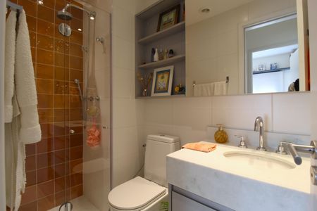 Apartamento à venda com 56m², 2 quartos e 1 vagaBanheiro Social