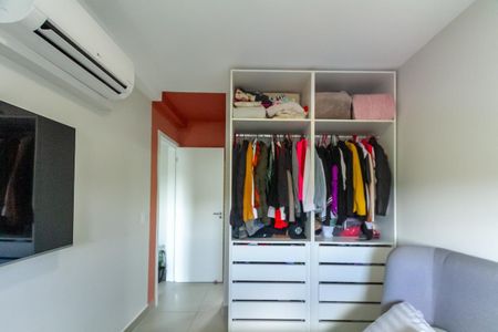 Apartamento à venda com 57m², 2 quartos e 2 vagas Apartamento à venda com 57m², 2 quartos e 2 vagasSuíte