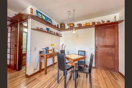 Apartamento à venda com 3 quartos, 90m² em Laranjeiras, Rio de Janeiro