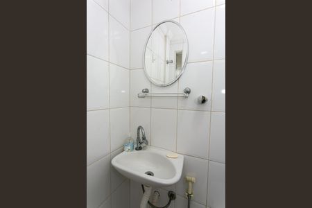 Apartamento à venda com 70m², 3 quartos e 1 vaga Apartamento à venda com 70m², 3 quartos e 1 vagaBanheiro de Serviço