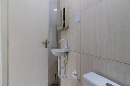 Banheiro de casa para alugar com 1 quarto, 50m² em Jardim Maringa, São Paulo