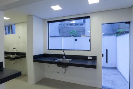 Apartamento à venda com 289m², 4 quartos e 2 vagasCozinha