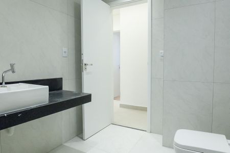 Apartamento à venda com 289m², 4 quartos e 2 vagasBanheiro Social