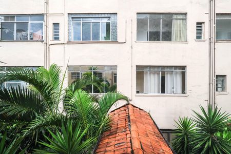 Apartamento à venda com 59m², 2 quartos e sem vaga Apartamento à venda com 59m², 2 quartos e sem vagaÁrea de Serviço