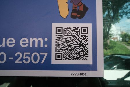 Casa de condomínio para alugar com 120m², 3 quartos e 2 vagasFachada