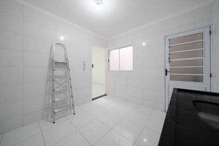 Casa de condomínio para alugar com 120m², 3 quartos e 2 vagasCozinha e Área de Serviço