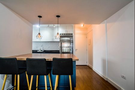 Sala de apartamento para alugar com 2 quartos, 60m² em Jardim, Santo André