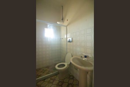 Banheiro de casa para alugar com 1 quarto, 50m² em Covanca, São Gonçalo