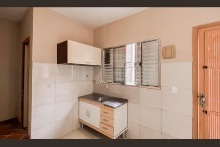 Casa para alugar com 25m², 1 quarto e sem vagaCozinha 