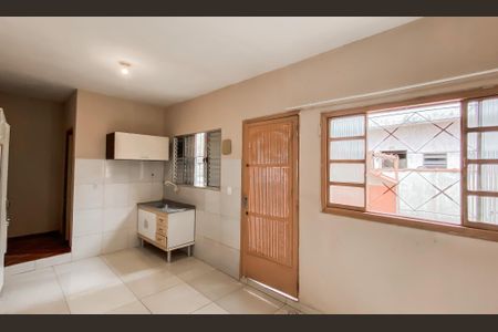 Casa para alugar com 25m², 1 quarto e sem vagaSala 