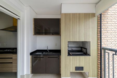 Apartamento à venda com 154m², 3 quartos e 3 vagas Apartamento à venda com 154m², 3 quartos e 3 vagasChurrasqueira