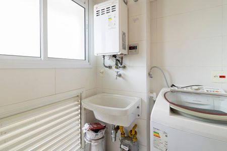 Apartamento à venda com 154m², 3 quartos e 3 vagas Apartamento à venda com 154m², 3 quartos e 3 vagasÁrea de Serviço