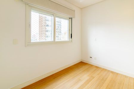 Apartamento à venda com 154m², 3 quartos e 3 vagas Apartamento à venda com 154m², 3 quartos e 3 vagasQuarto Suíte 2