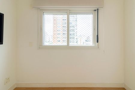 Apartamento à venda com 154m², 3 quartos e 3 vagas Apartamento à venda com 154m², 3 quartos e 3 vagasQuarto Suíte 2