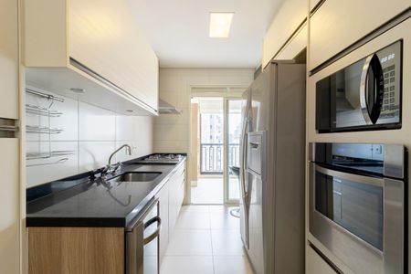 Apartamento à venda com 154m², 3 quartos e 3 vagas Apartamento à venda com 154m², 3 quartos e 3 vagasCozinha
