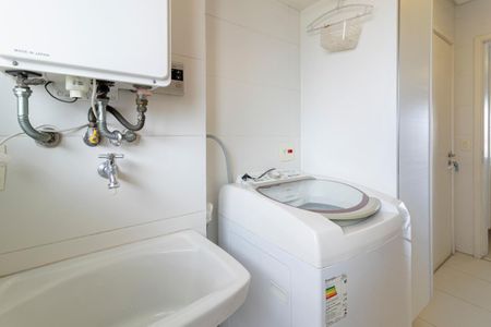 Apartamento à venda com 154m², 3 quartos e 3 vagas Apartamento à venda com 154m², 3 quartos e 3 vagasÁrea de Serviço