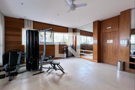 Apartamento à venda com 154m², 3 quartos e 3 vagas Apartamento à venda com 154m², 3 quartos e 3 vagasÁrea comum - Academia