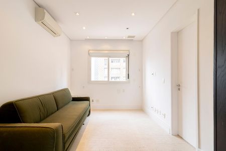 Apartamento à venda com 154m², 3 quartos e 3 vagas Apartamento à venda com 154m², 3 quartos e 3 vagasQuarto Suíte 3