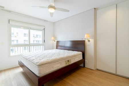 Apartamento à venda com 154m², 3 quartos e 3 vagas Apartamento à venda com 154m², 3 quartos e 3 vagasQuarto Suíte 1