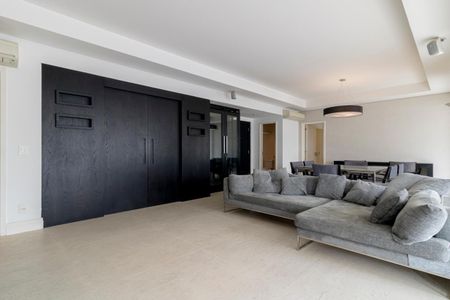 Apartamento à venda com 154m², 3 quartos e 3 vagas Apartamento à venda com 154m², 3 quartos e 3 vagasSala