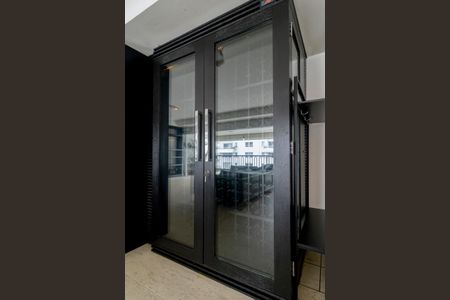 Apartamento à venda com 154m², 3 quartos e 3 vagas Apartamento à venda com 154m², 3 quartos e 3 vagasAdega climatizada