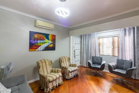 Sala  de casa à venda com 2 quartos, 220m² em Cipava, Osasco
