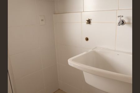 Apartamento para alugar com 80m², 3 quartos e 1 vagaÁrea de Serviço