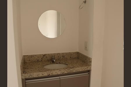 Banheiro do Quarto 1 e 2 de apartamento para alugar com 3 quartos, 80m² em Ipiranga, Goiânia