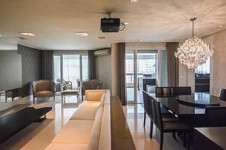 Apartamento à venda com 255m², 4 quartos e 4 vagasSala