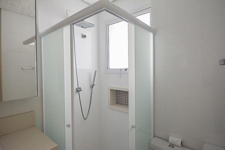 Apartamento à venda com 255m², 4 quartos e 4 vagasBanheiro da Suíte 3