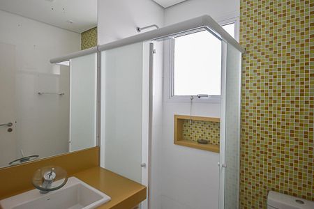 Apartamento à venda com 255m², 4 quartos e 4 vagasBanheiro da Suíte 2