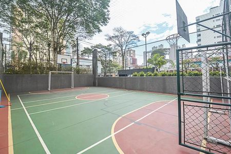 Apartamento à venda com 255m², 4 quartos e 4 vagasQuadra