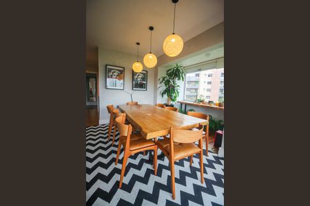 Apartamento à venda com 210m², 3 quartos e 4 vagasSala