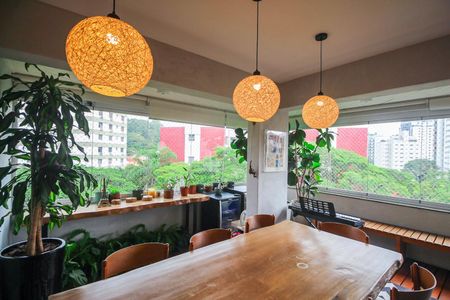 Sala de apartamento à venda com 3 quartos, 210m² em Vila Morumbi, São Paulo