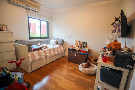 Apartamento à venda com 210m², 3 quartos e 4 vagasQuarto