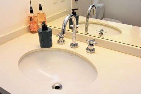 Apartamento à venda com 82m², 2 quartos e sem vaga Apartamento à venda com 82m², 2 quartos e sem vagabanheiro