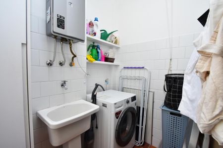 Apartamento à venda com 82m², 2 quartos e sem vaga Apartamento à venda com 82m², 2 quartos e sem vagalavanderia