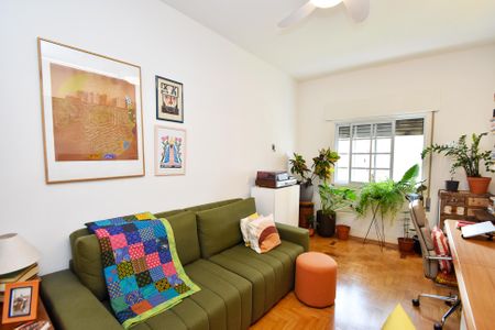 Apartamento à venda com 82m², 2 quartos e sem vaga Apartamento à venda com 82m², 2 quartos e sem vagaSala de estar