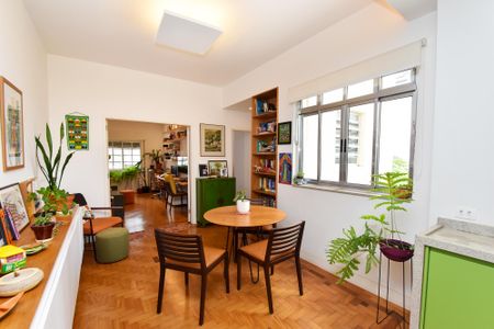 Apartamento à venda com 82m², 2 quartos e sem vaga Apartamento à venda com 82m², 2 quartos e sem vagaentrada