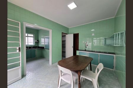 Casa de condomínio à venda com 260m², 4 quartos e 2 vagasCozinha