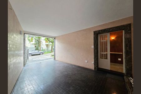 Casa de condomínio à venda com 260m², 4 quartos e 2 vagasGaragem