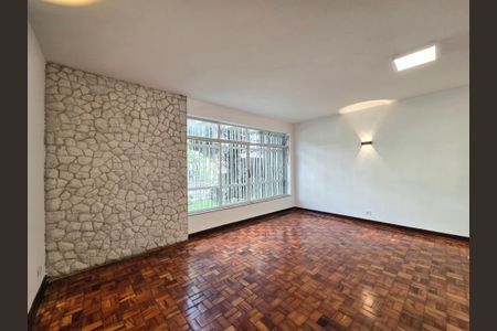 Casa de condomínio à venda com 260m², 4 quartos e 2 vagasSala