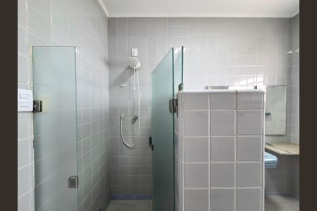 Casa de condomínio à venda com 260m², 4 quartos e 2 vagasBanheiro 2